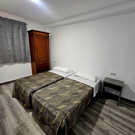 Apartamentos Maja Benidorm Bagian luar foto