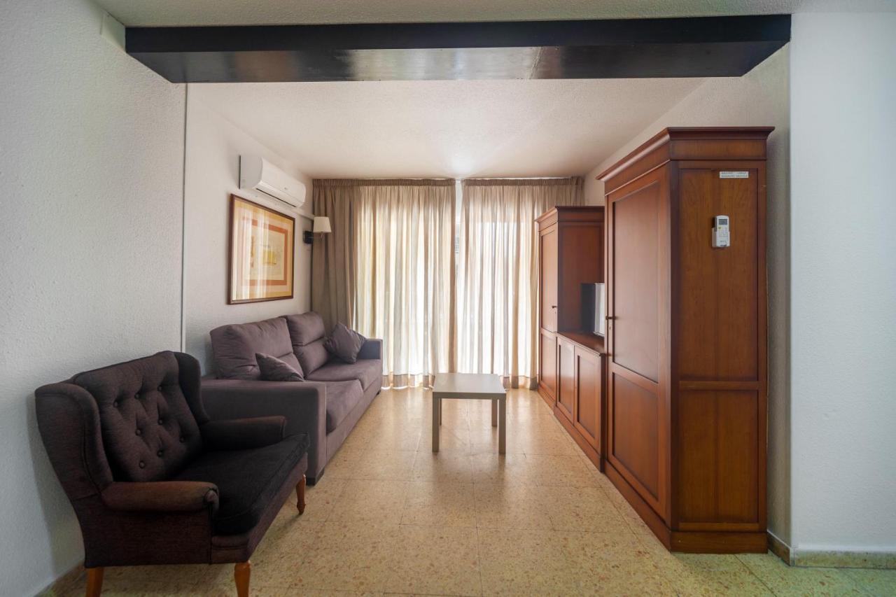 Apartamentos Maja Benidorm Bagian luar foto