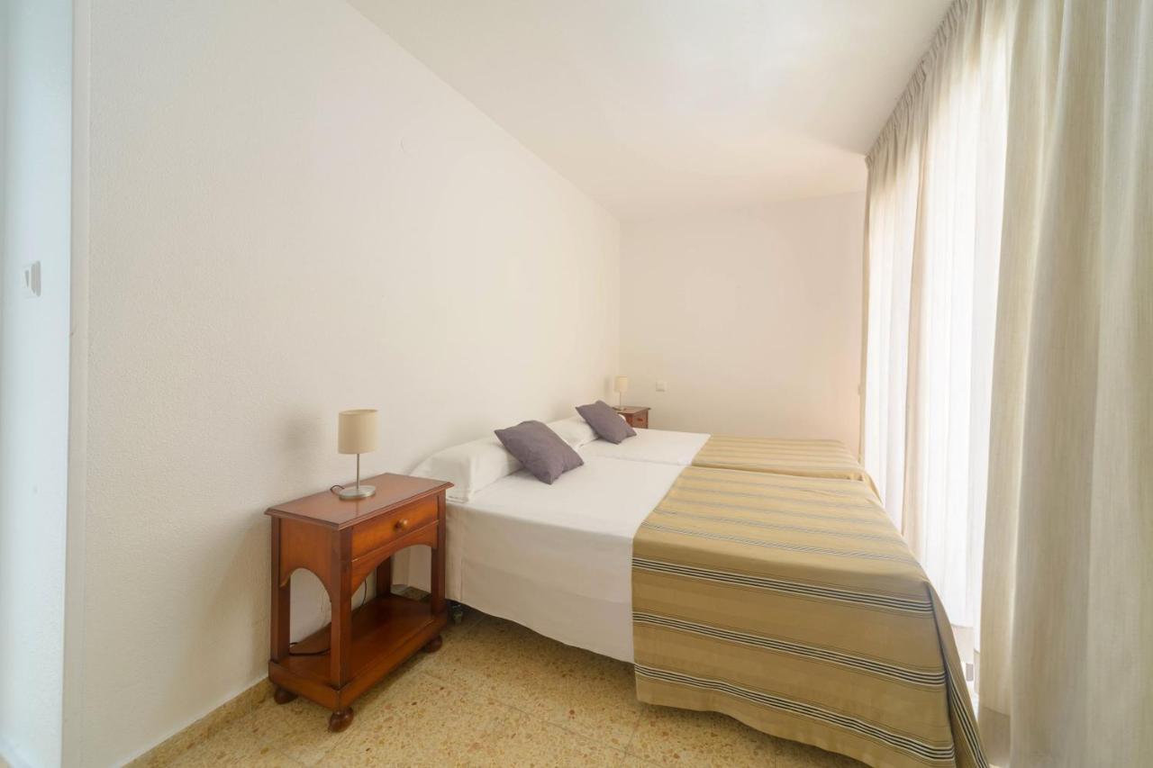 Apartamentos Maja Benidorm Bagian luar foto