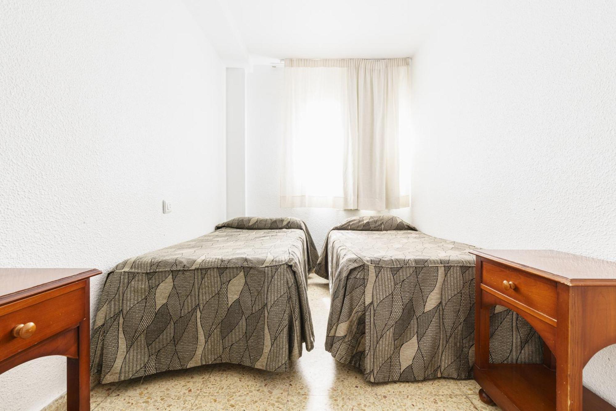 Apartamentos Maja Benidorm Bagian luar foto