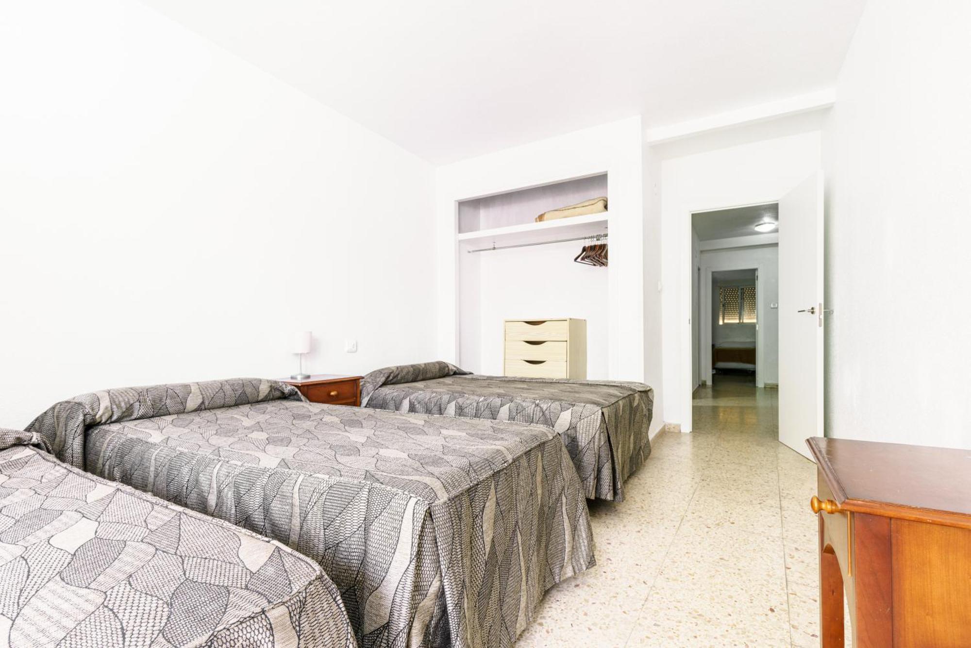 Apartamentos Maja Benidorm Bagian luar foto