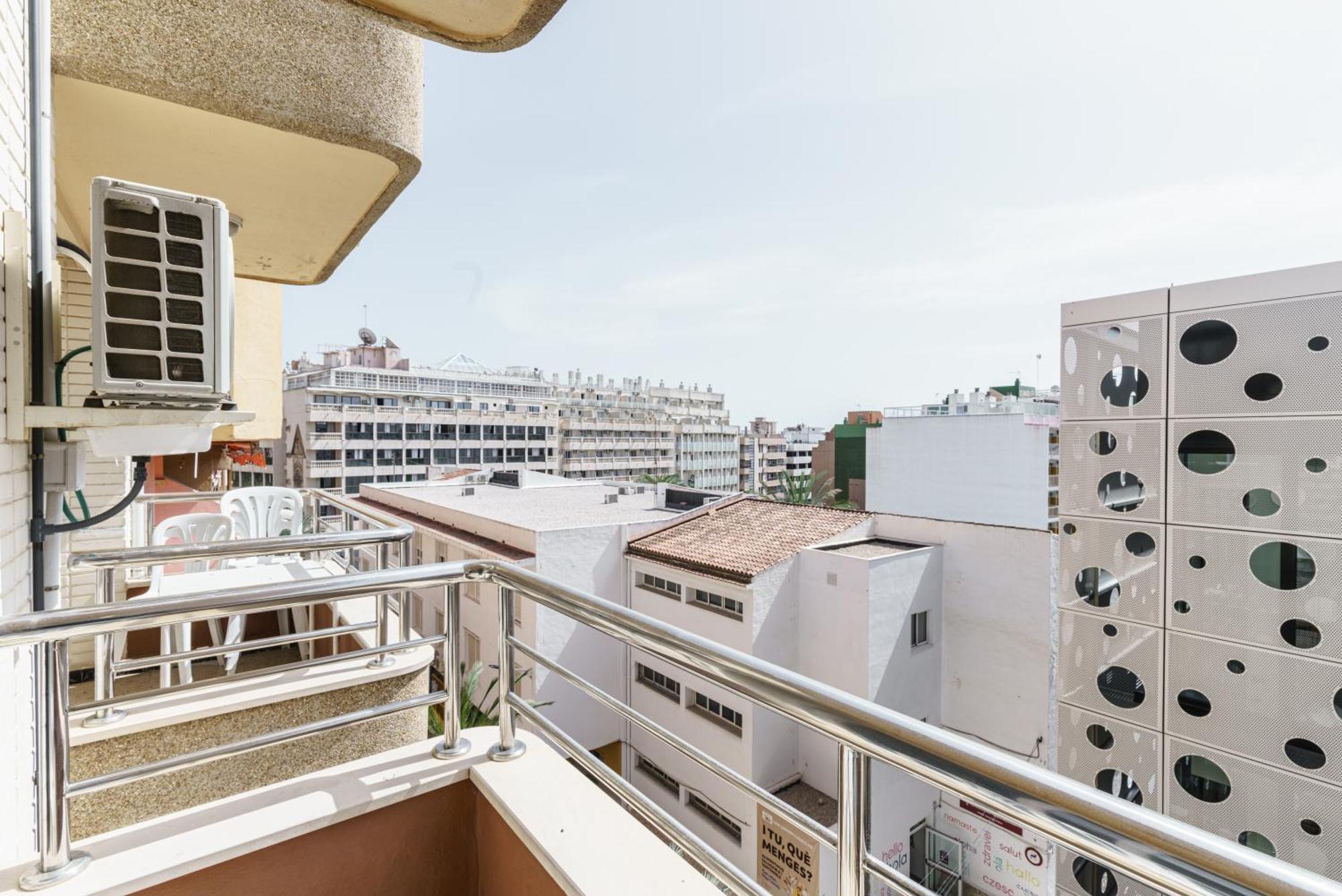 Apartamentos Maja Benidorm Bagian luar foto