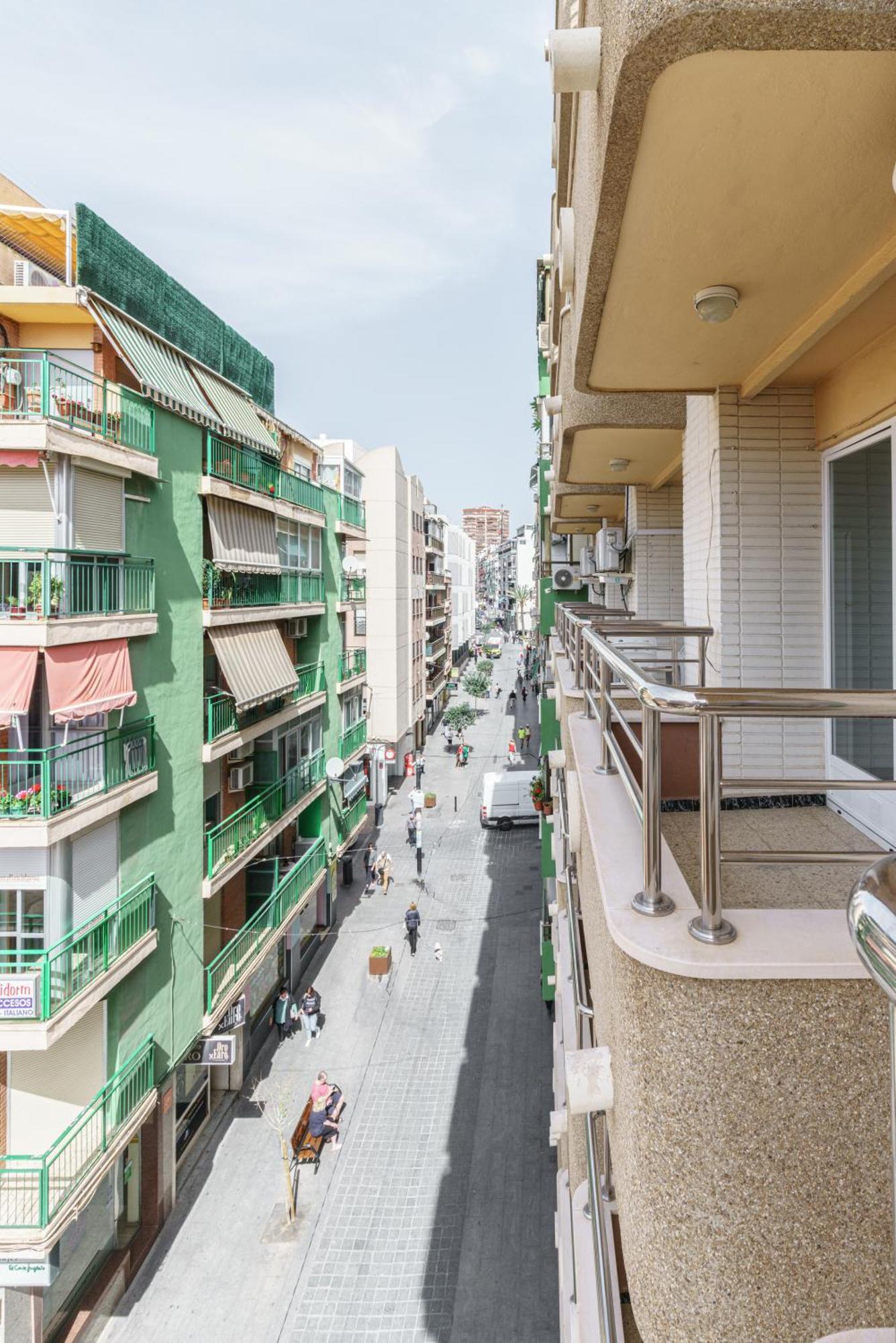 Apartamentos Maja Benidorm Bagian luar foto