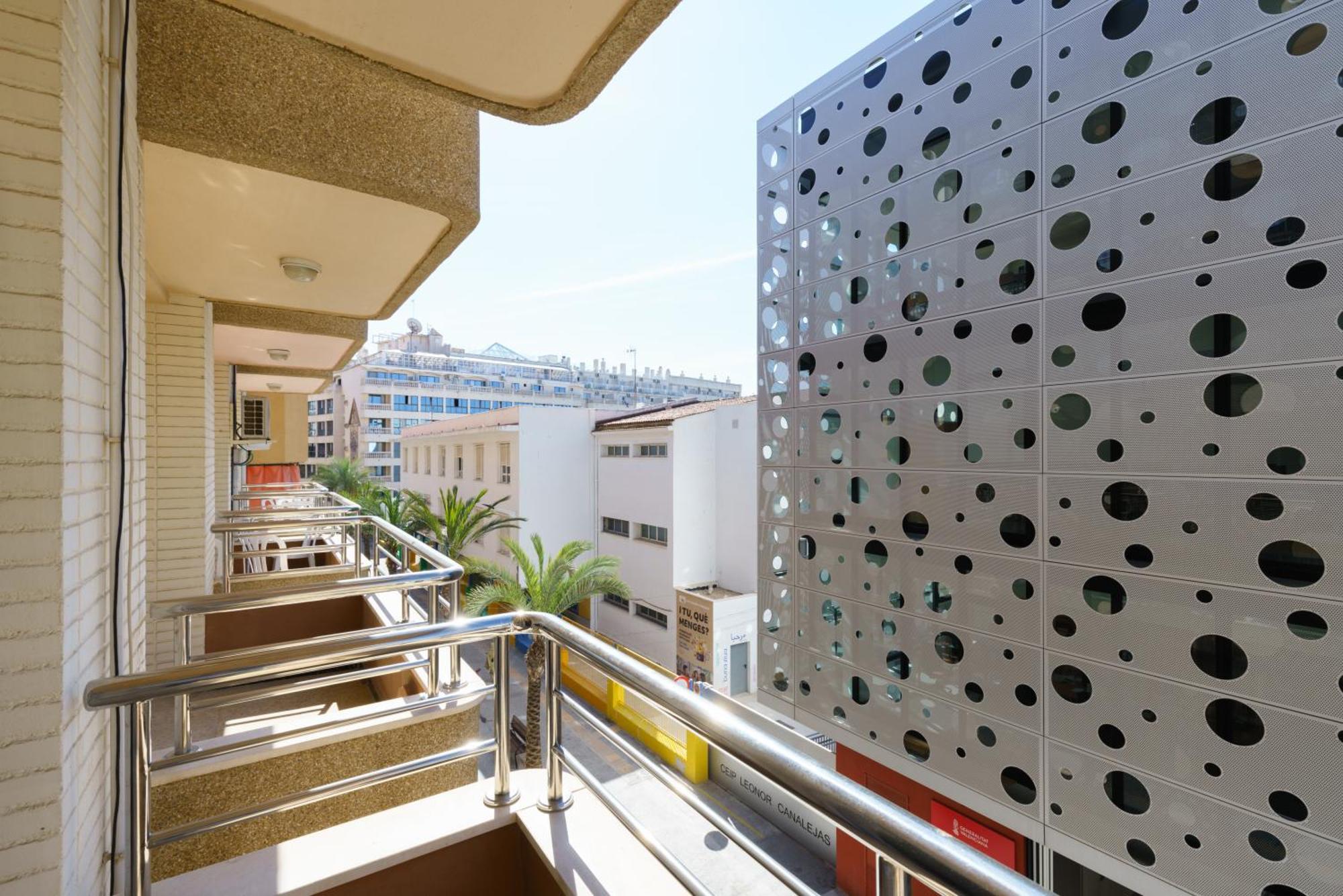 Apartamentos Maja Benidorm Bagian luar foto