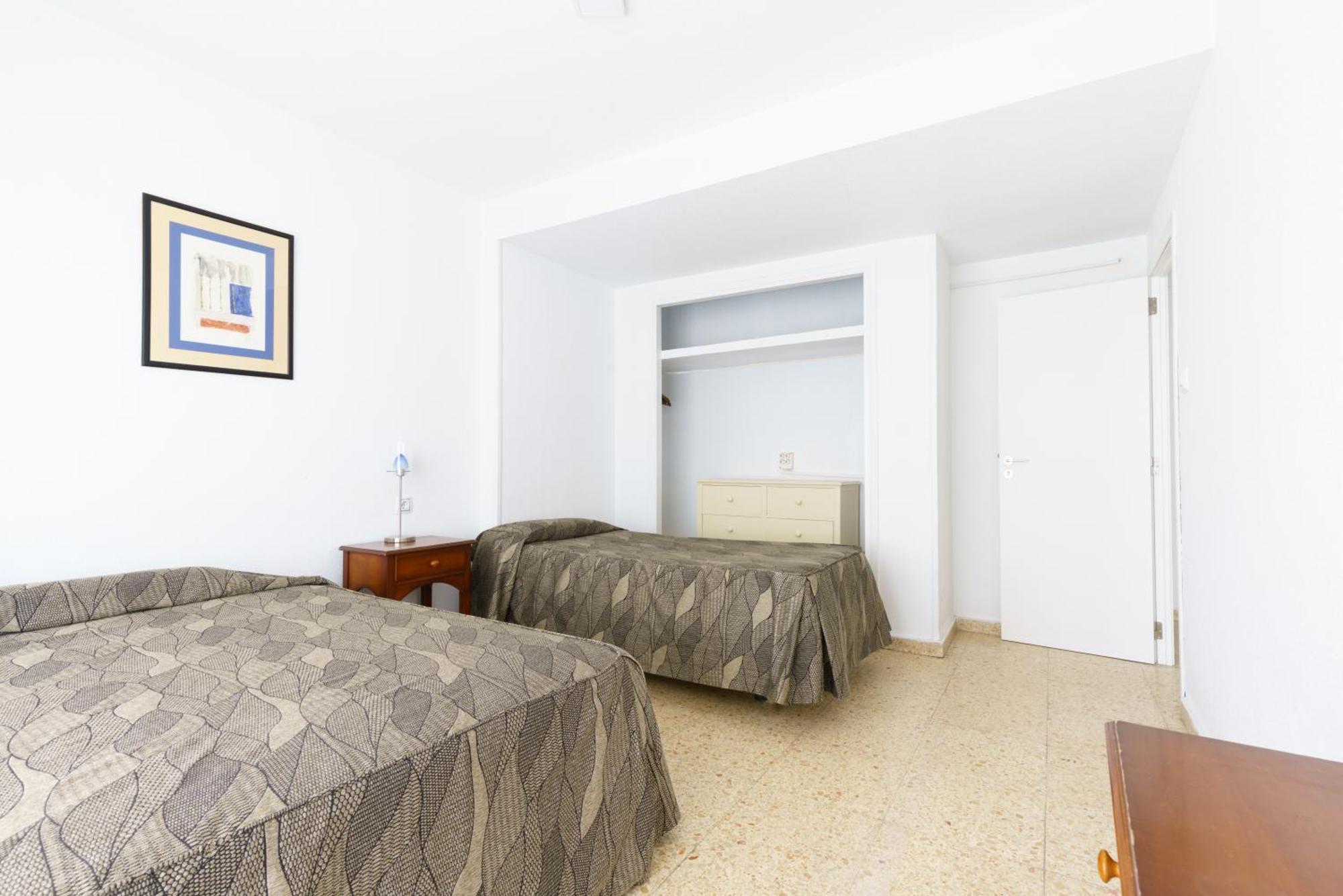 Apartamentos Maja Benidorm Bagian luar foto